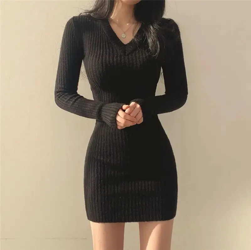 2024 Sexy V-neck Long-sleeved Knitted Bodycon Dress