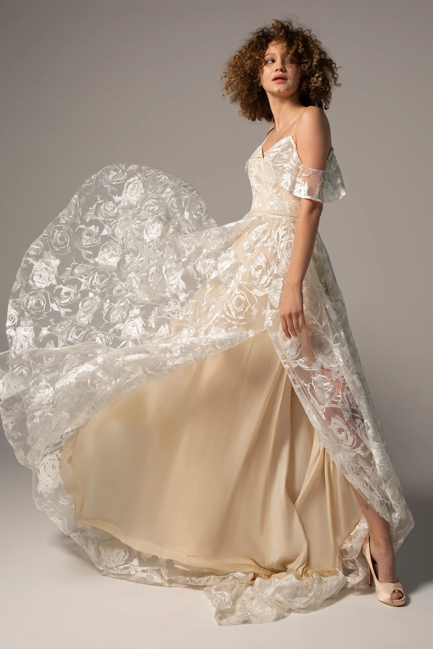 A-Line Court Train Lace Wedding Dress CW2224