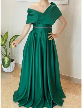 A-Line Evening Gown Elegant Dress Formal Sweep / Brush Train Christmas Red Green Dress Short Sleeve Off Shoulder Satin with Pleats Crystals