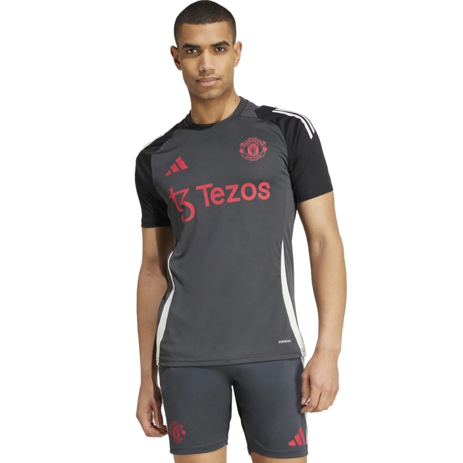 adidas Manchester United 2024/25 Training Jersey