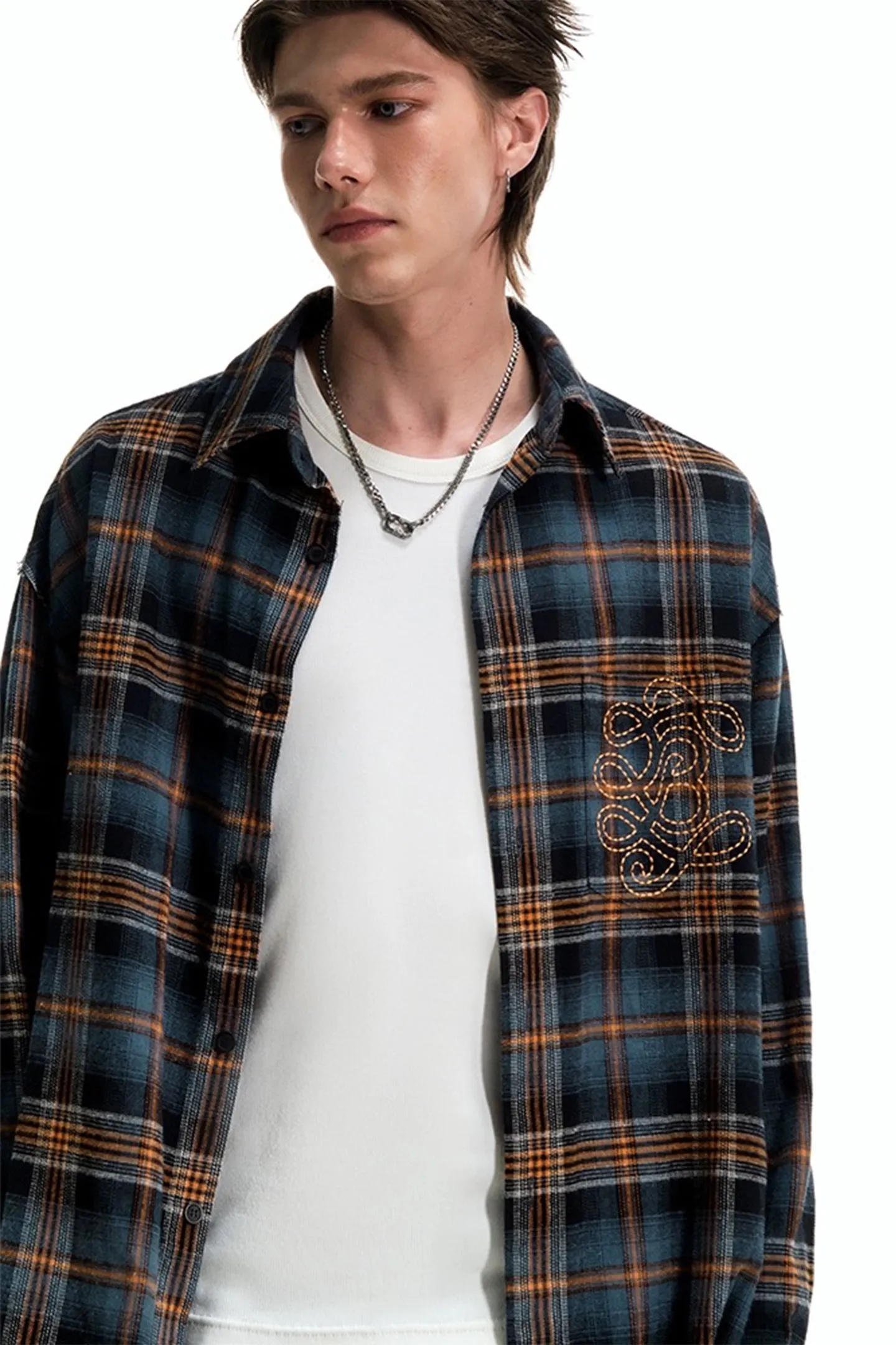 BEASTER Patch Embroidered Plaid Long-sleeved Shirt