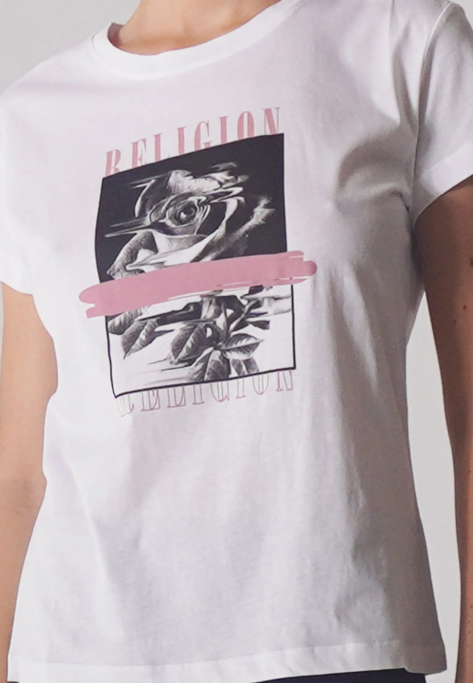 DEVOTION T-SHIRT ROSE GLITCH