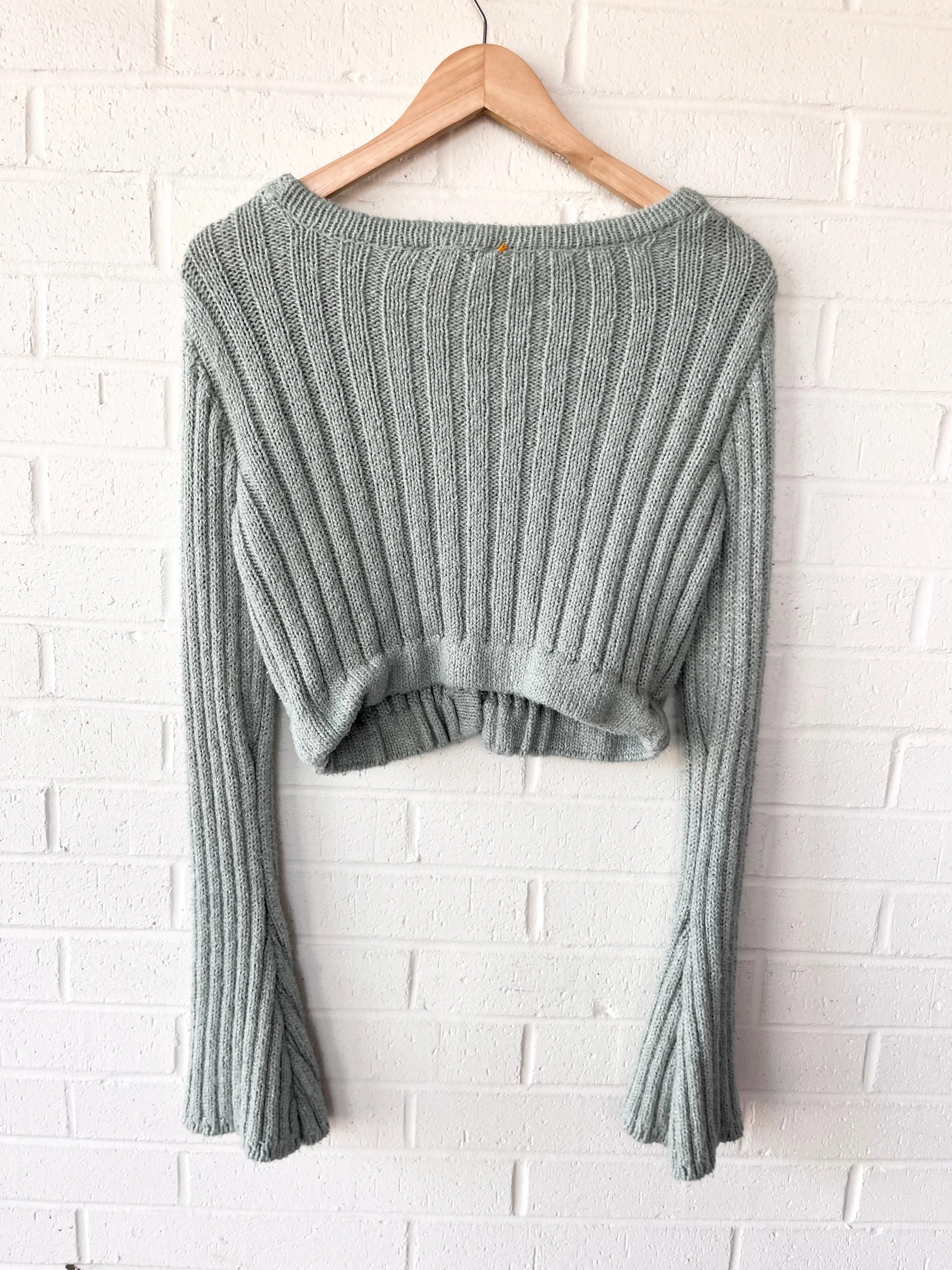 Forever 21 Sweater Size Small