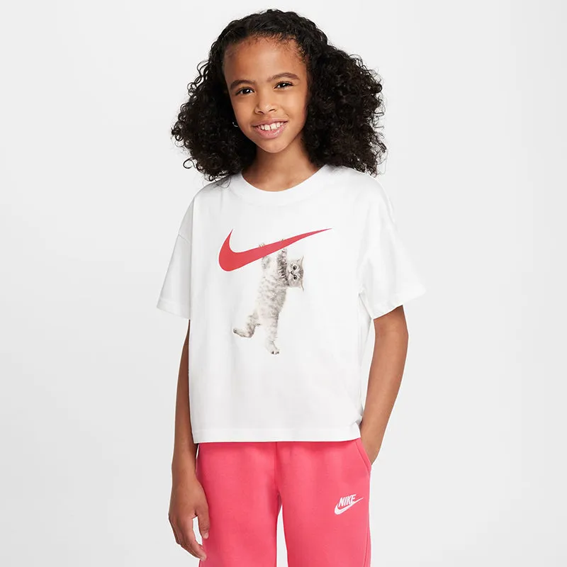 Nike Girl's Sportswear T-Shirt (Big Kid's)