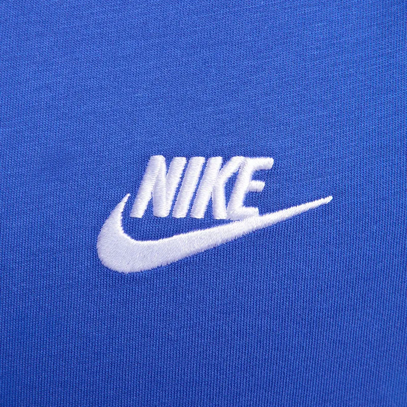 Nike Men's Sportswear Club T-Shirt