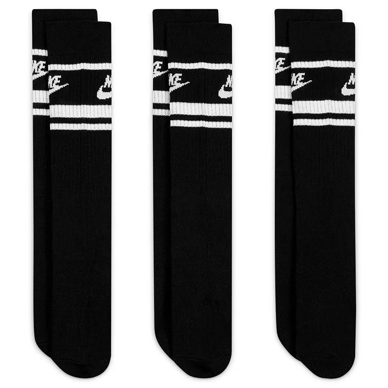 Nike Unisex Sportswear Everyday Essential Crew Socks (3 Pairs)