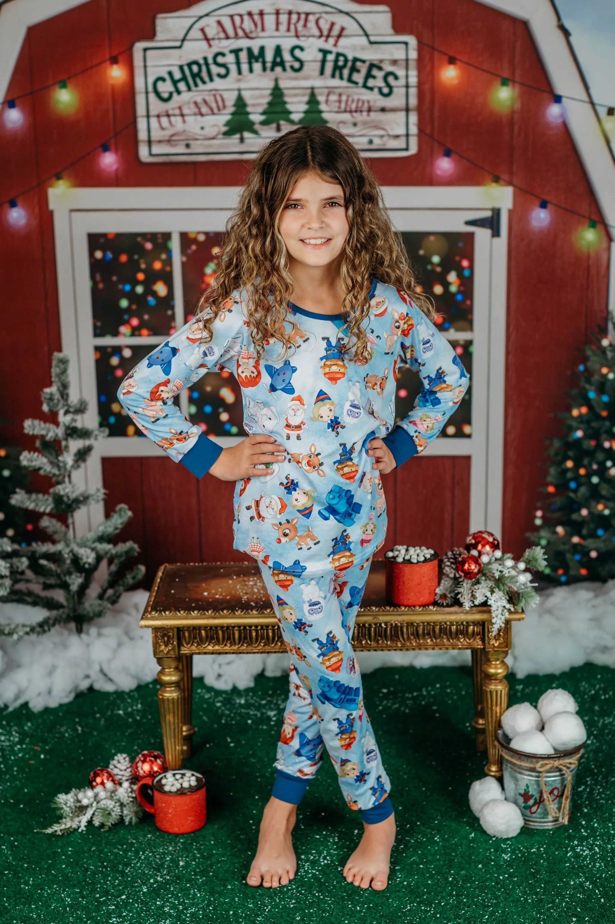 SANTA & FRIEND UNISEX PJ SET