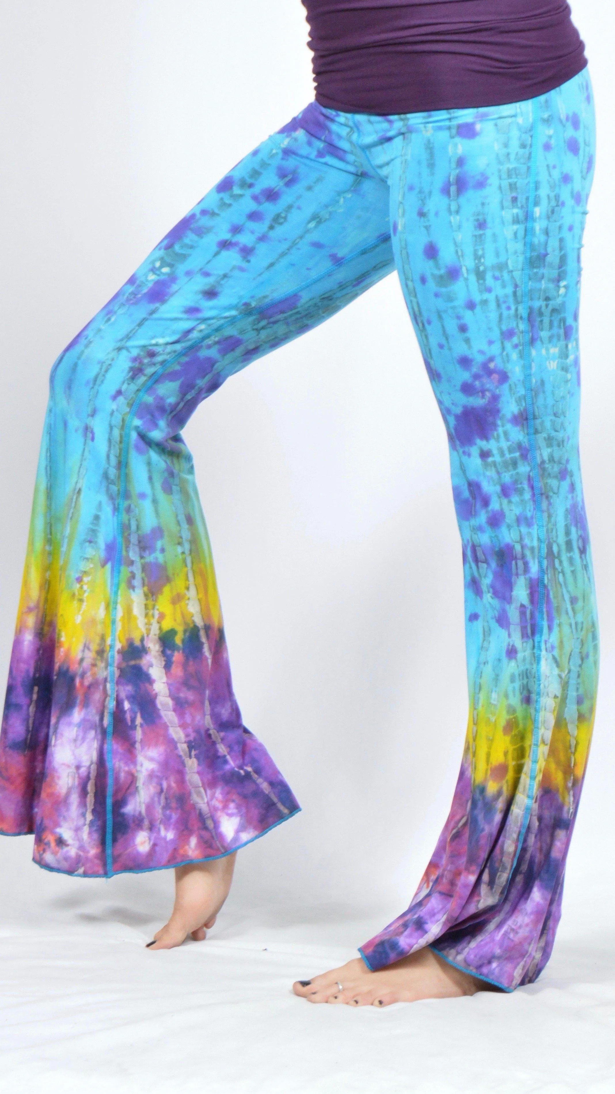 TIE DYE BELL BOTTOMS